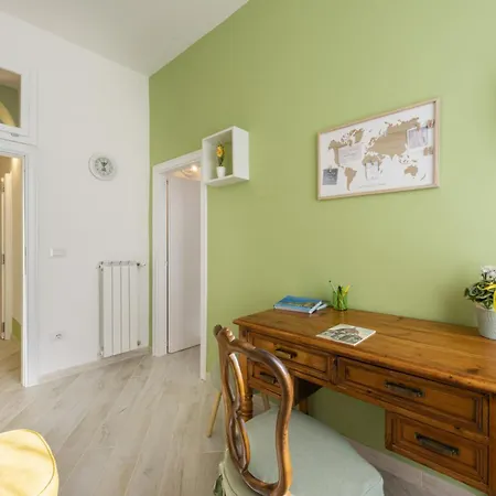 - Divina Apartment *