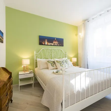 - Divina Apartment